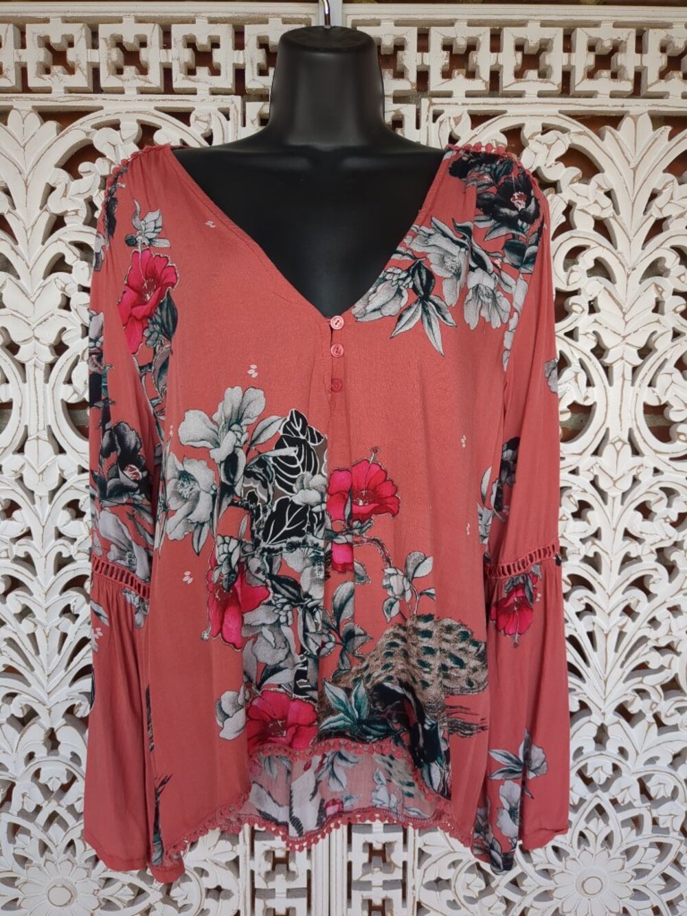 Long Sleeve Flowt Floral Boho Tunic - Picture 2 of 16